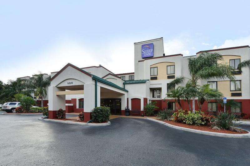 Sleep Inn & Suites Port Charlotte-Punta Gorda Ngoại thất bức ảnh